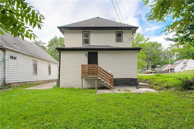 2603 Myrtle Avenue, Kansas City, MO 64127