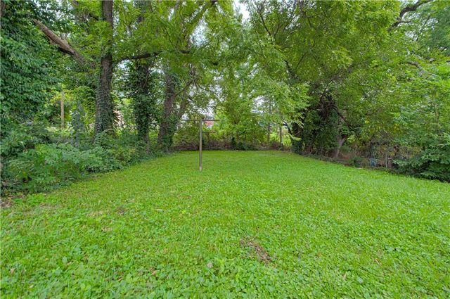 2603 Myrtle Avenue, Kansas City, MO 64127