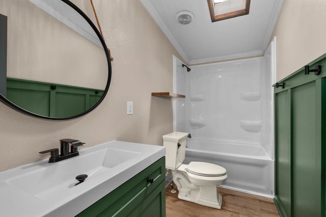 137 Smith Dr, Kilgore, TX 75662