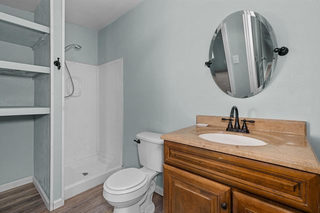 137 Smith Dr, Kilgore, TX 75662