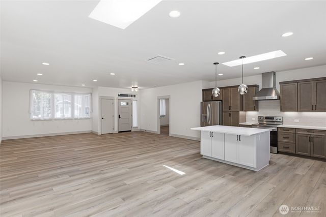 142 E Cobblestone Lane, Sequim, WA 98382