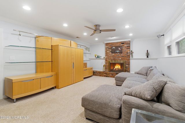 198 Deepdale Drive, Middletown, NJ 07748