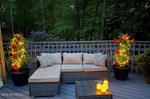 198 Deepdale Drive, Middletown, NJ 07748