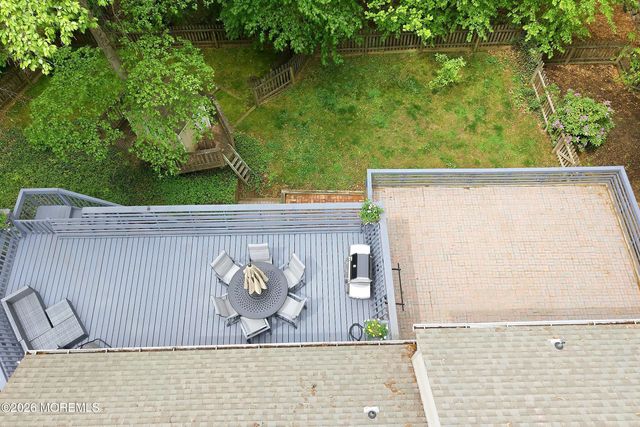 198 Deepdale Drive, Middletown, NJ 07748
