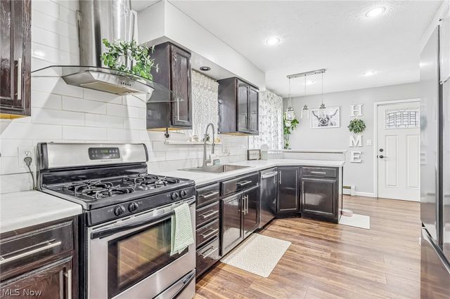 3145 Imrek Drive, Akron, OH 44312