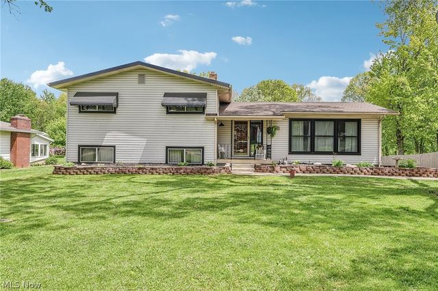 3145 Imrek Drive, Akron, OH 44312