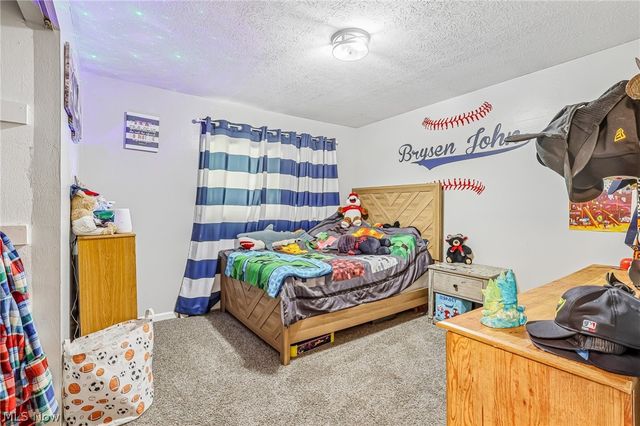 3145 Imrek Drive, Akron, OH 44312