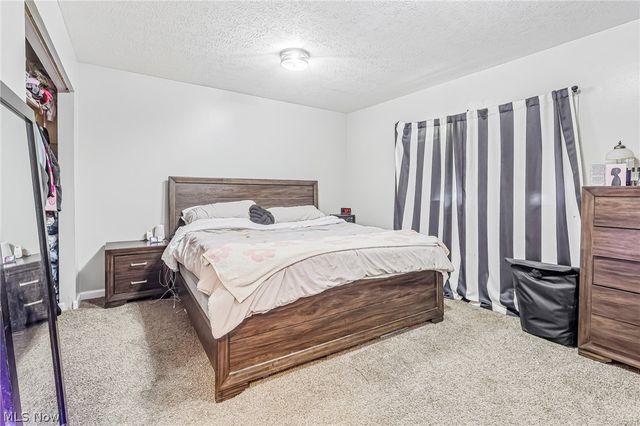 3145 Imrek Drive, Akron, OH 44312