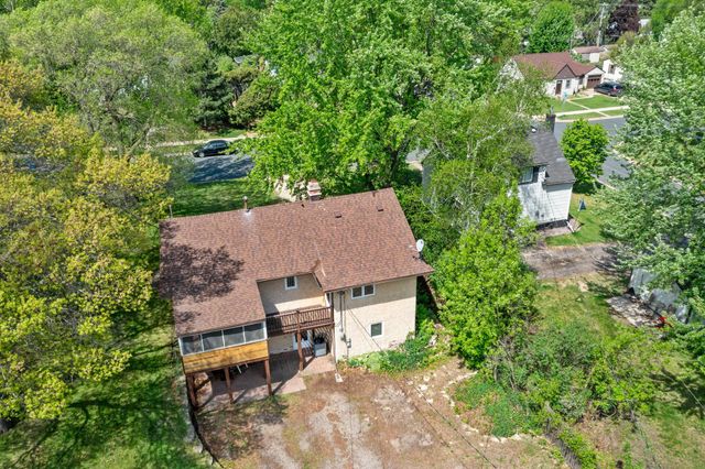 820 Ashland Street S, Cambridge, MN 55008