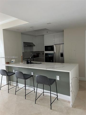 3400 SW 27th Ave 1105, Miami, FL 33133