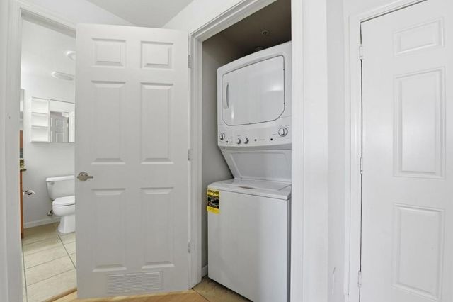 1060 S 3rd Street 202, San Jose, CA 95112