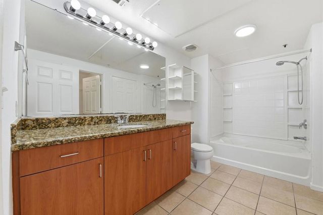 1060 S 3rd Street 202, San Jose, CA 95112