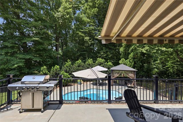 4029 Foxes Trail, Cramerton, NC 28032