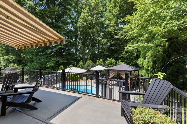 4029 Foxes Trail, Cramerton, NC 28032