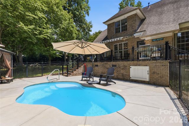 4029 Foxes Trail, Cramerton, NC 28032