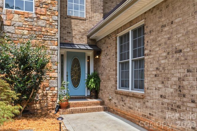 4029 Foxes Trail, Cramerton, NC 28032