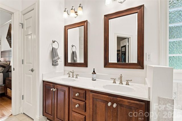 4029 Foxes Trail, Cramerton, NC 28032
