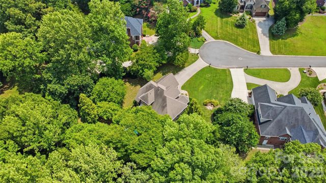 4029 Foxes Trail, Cramerton, NC 28032