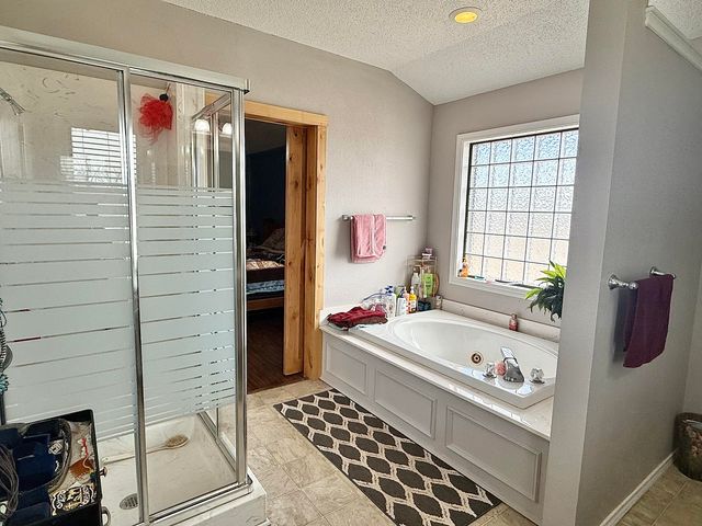 19 Ridgeview, Farwell, TX 79325