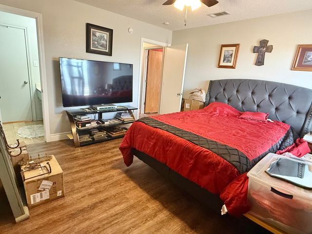 19 Ridgeview, Farwell, TX 79325