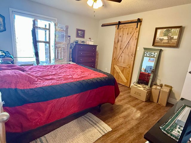 19 Ridgeview, Farwell, TX 79325