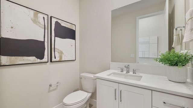 24349 Camino Oceano, Valencia, CA 91354