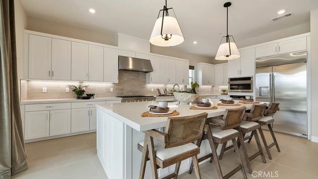 24349 Camino Oceano, Valencia, CA 91354