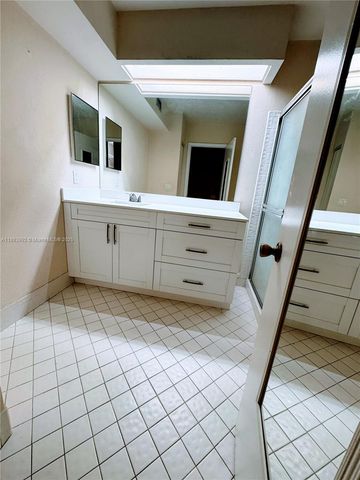 10730 NW 14th St 160, Plantation, FL 33322