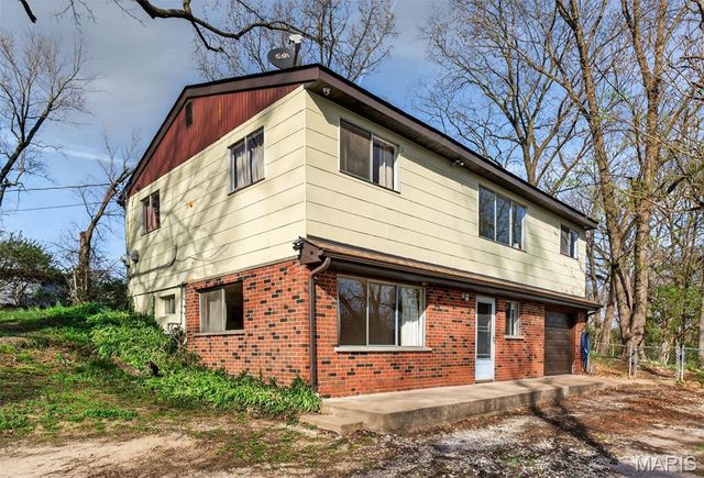 208 Major Drive, Fenton, MO 63026