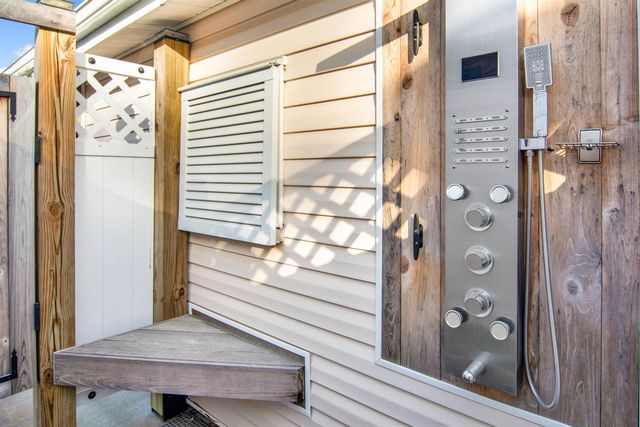 465 Sandpebble Dr., Surfside Beach, SC 29575