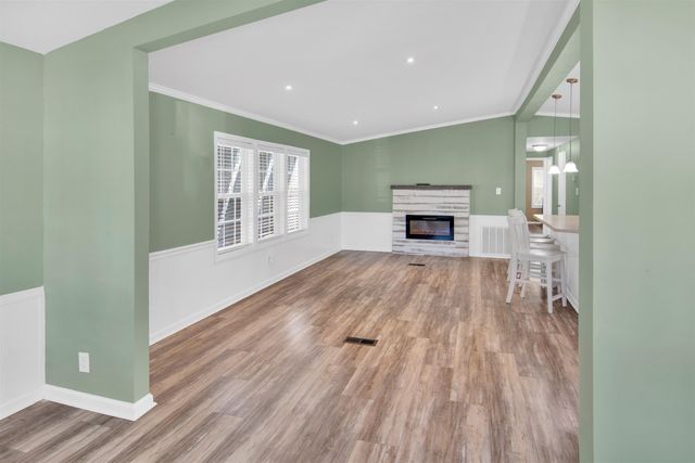 465 Sandpebble Dr., Surfside Beach, SC 29575