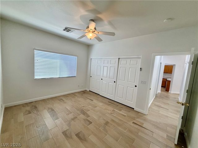 10353 Sloping Hill Avenue, Las Vegas, NV 89129