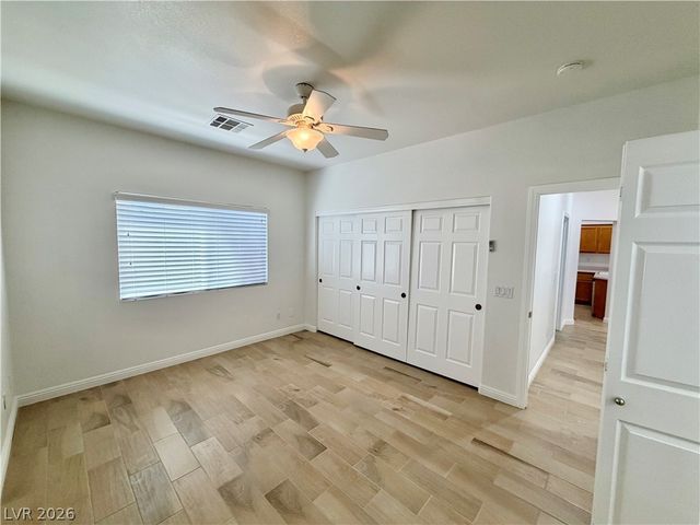 10353 Sloping Hill Avenue, Las Vegas, NV 89129