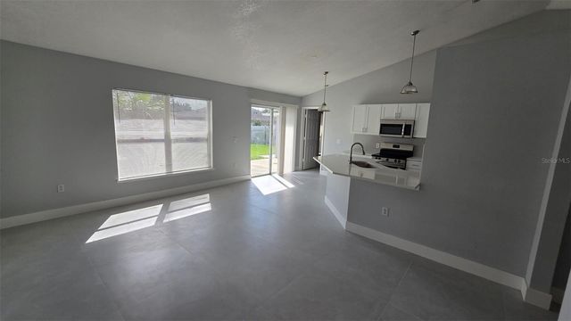 913 CAMBRIDGE COURT, Kissimmee, FL 34758