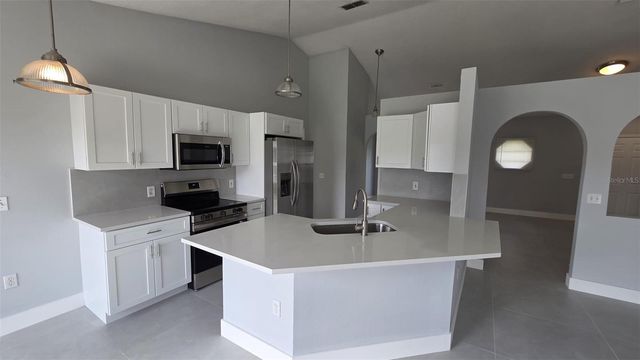913 CAMBRIDGE COURT, Kissimmee, FL 34758