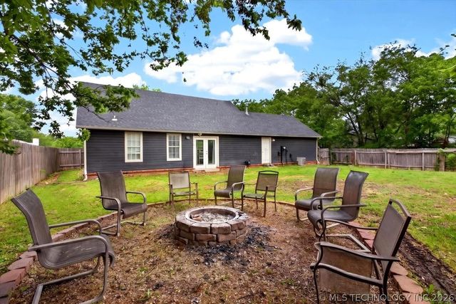 610 N Main Street, Wagoner, OK 74467