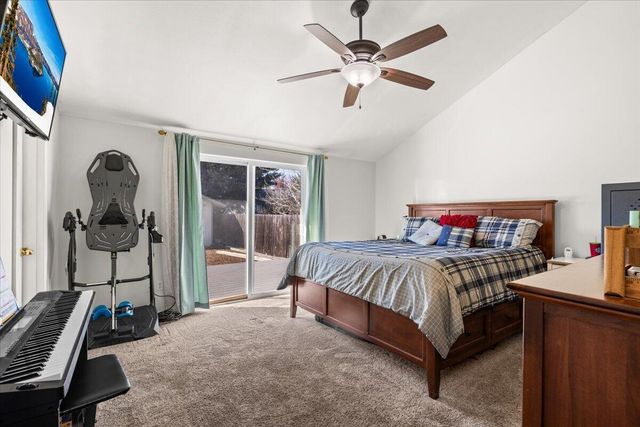 3053 Adams Circle, Medford, OR 97504