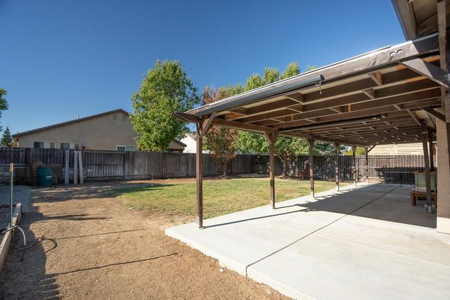 1406 Sundance Dr, Plumas Lake, CA 95961