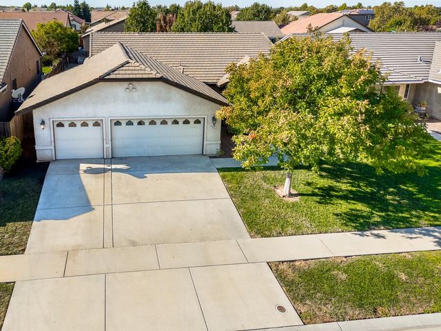 1406 Sundance Dr, Plumas Lake, CA 95961