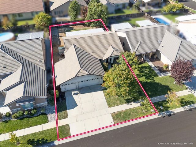 1406 Sundance Dr, Plumas Lake, CA 95961