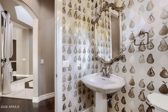 1621 W WINTER Drive, Phoenix, AZ 85021