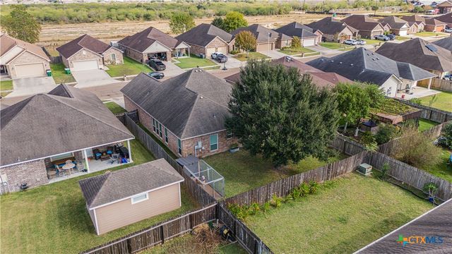604 Mason Circle, Victoria, TX 77904