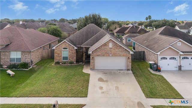 604 Mason Circle, Victoria, TX 77904
