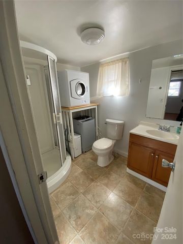 565 Neely Road, Brevard, NC 28712