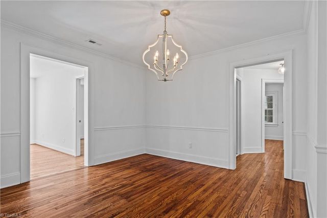 1913 Colonial Avenue, Greensboro, NC 27408