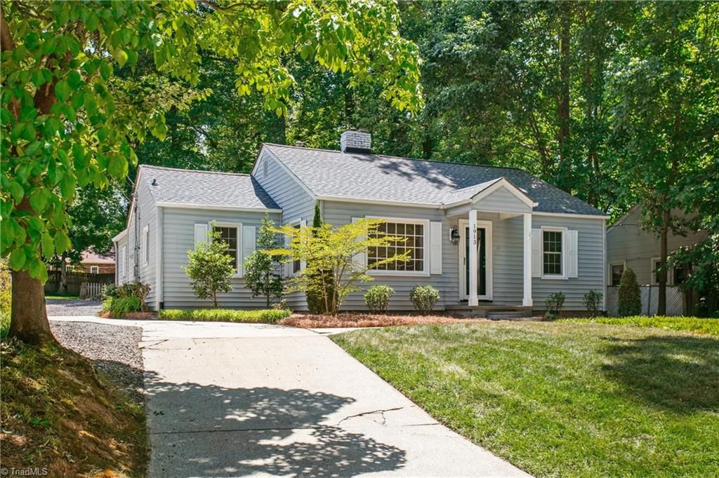 1913 Colonial Avenue, Greensboro, NC 27408