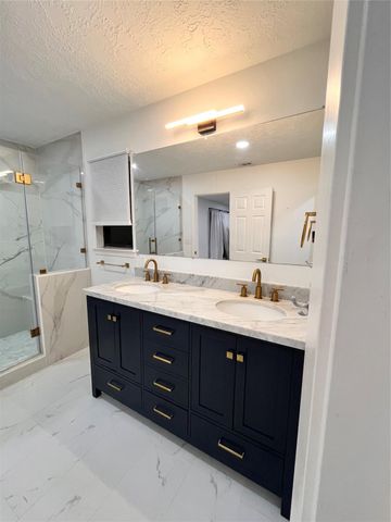 1710 Hill Top Lane, Kingwood, TX 77339