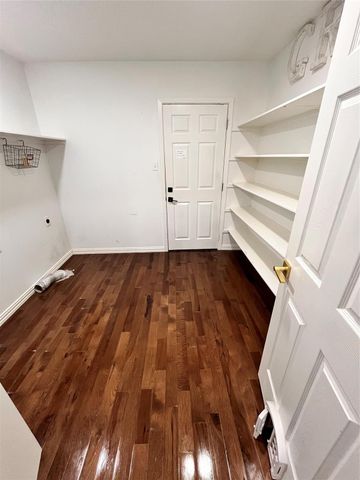 1710 Hill Top Lane, Kingwood, TX 77339