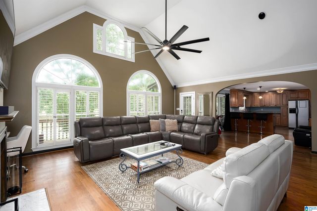3200 ROB ROY LANE, Birmingham, AL 35242