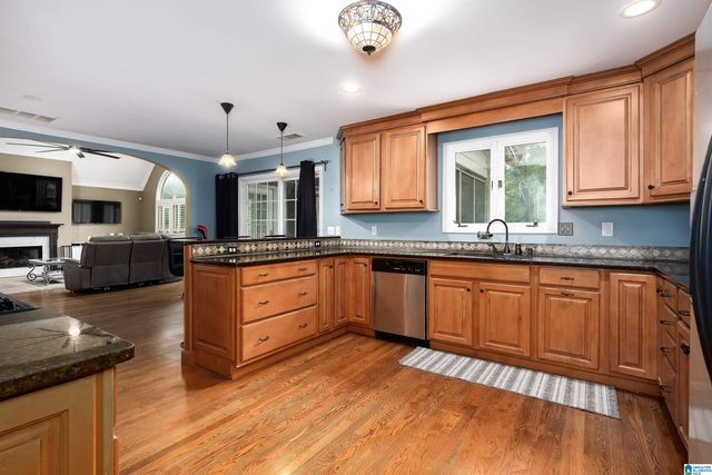 3200 ROB ROY LANE, Birmingham, AL 35242